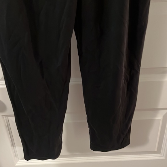 Fabletics black Blaine Harem pull on Pant II SZ M NWT workout pants comfortable - Picture 10 of 15